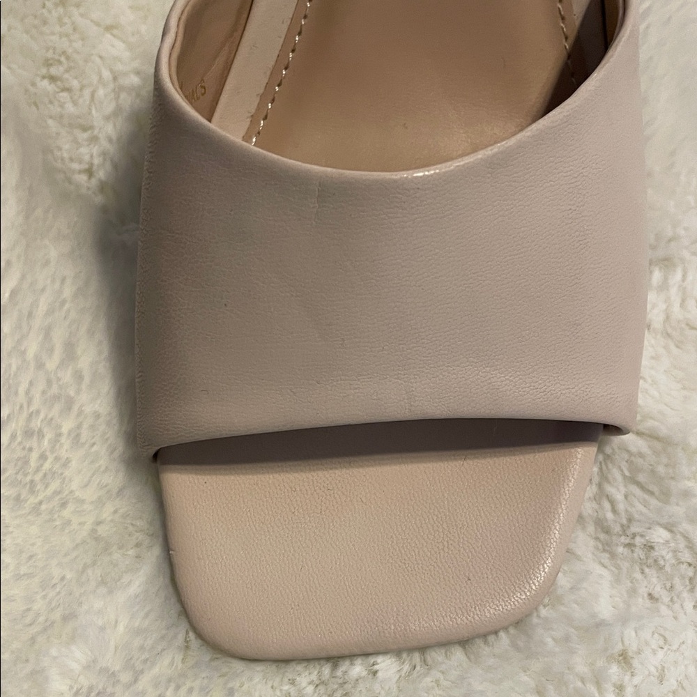 Cushionaire Women's Tan Mules - Picture 6 of 9